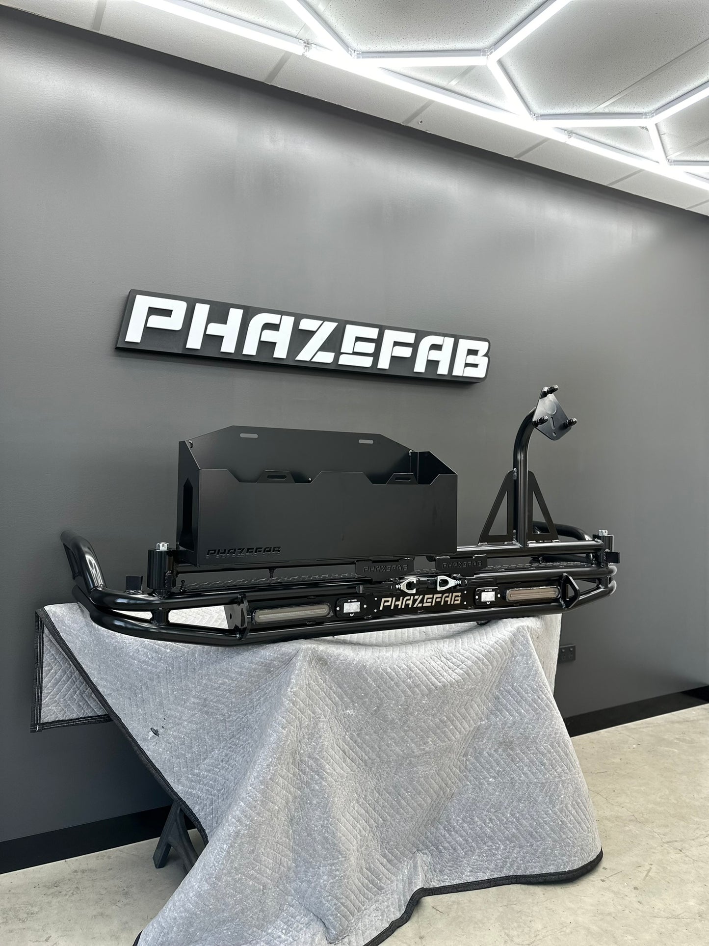 GQ Patrol Tube Rear Bar